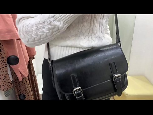 ❤️ Masturbação pública da jovem cadela FeralBerry com um dildo no provador ☑ Sexo vídeo em nós pt-br.pornma-com.ru